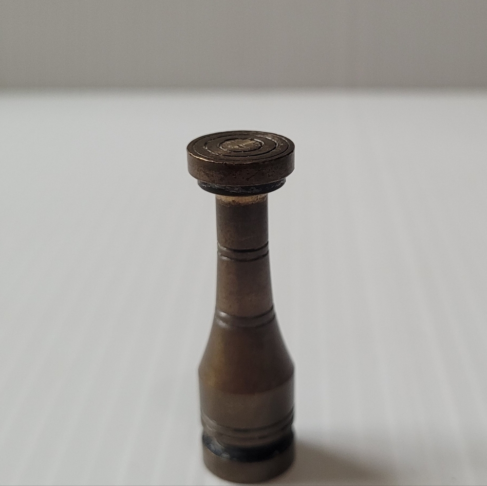Rook Piece Brass Chess Set Mid 20th Century Hans Teppich, Israel - Gold